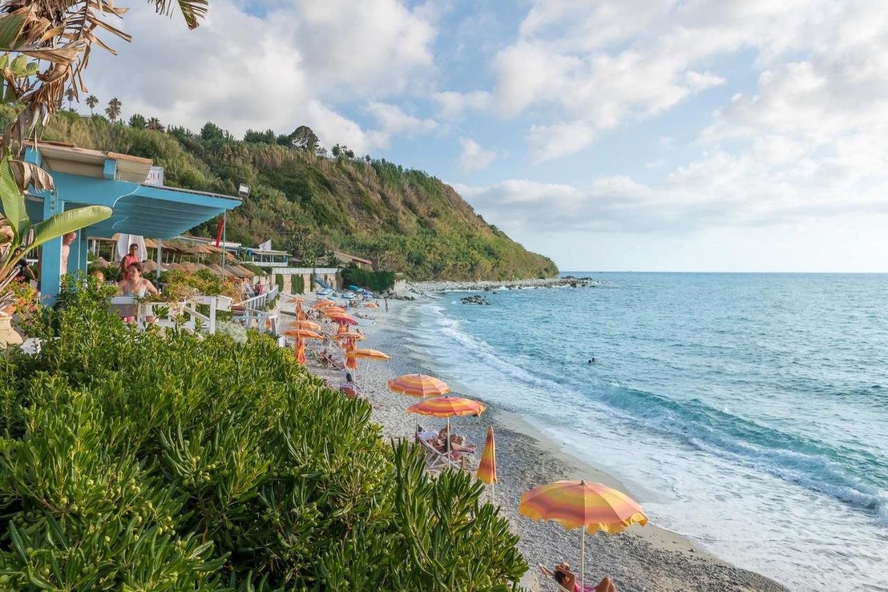 Hotel Villaggio Stromboli Santa Domenica Talao Exterior foto